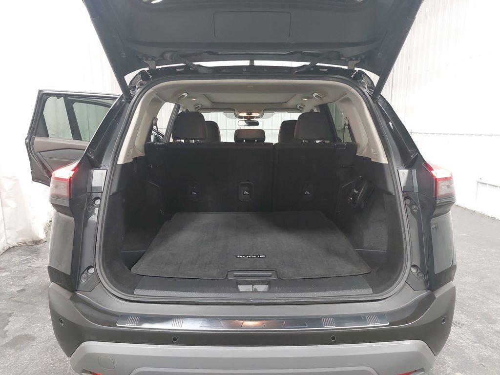 Certified 2023 Nissan Rogue SV w/ SV Premium B Package image 12