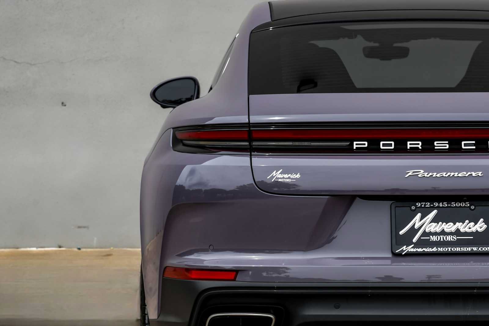 Used 2024 Porsche Panamera RWD image 47