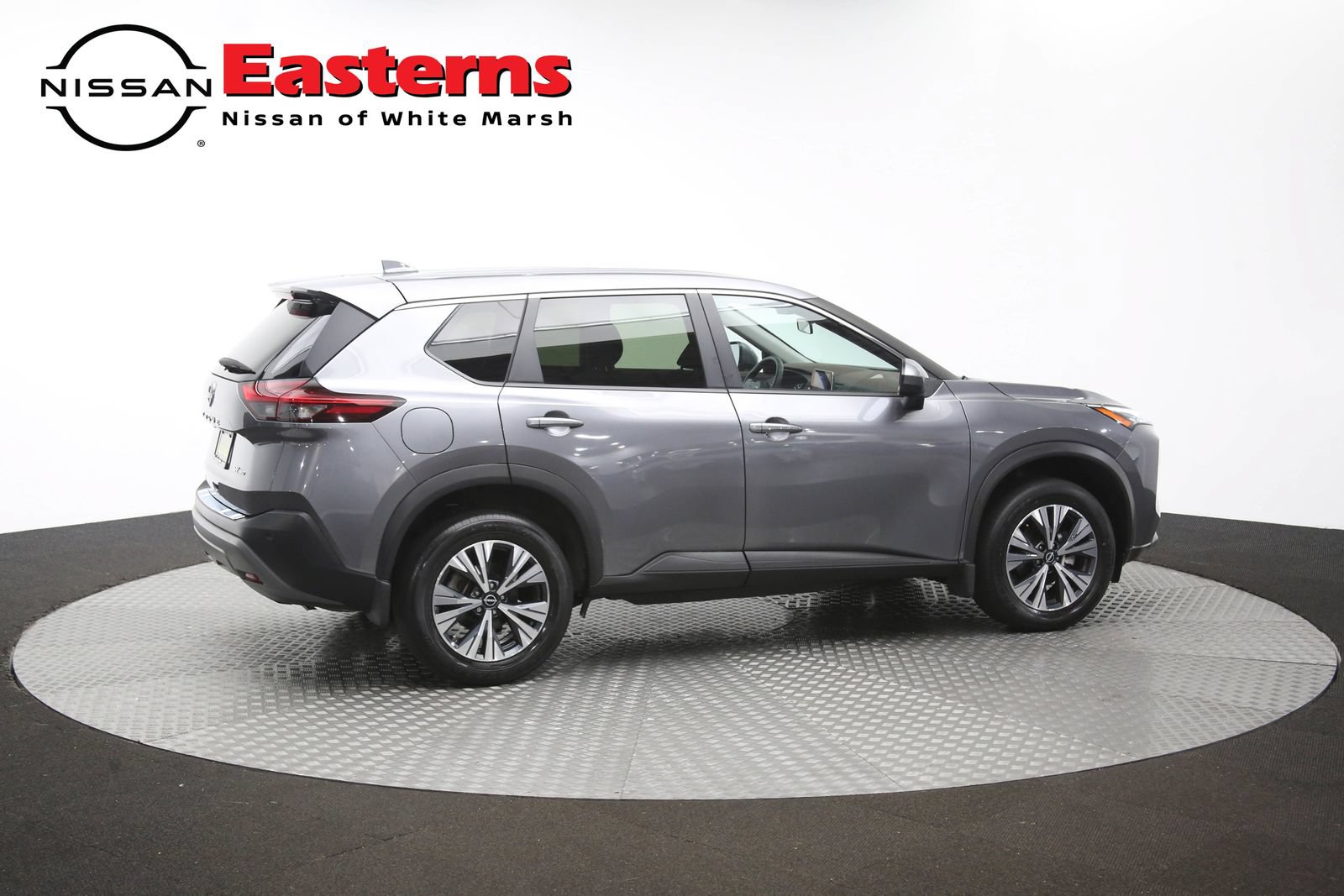 Used 2023 Nissan Rogue SV AWD/4WD image 43