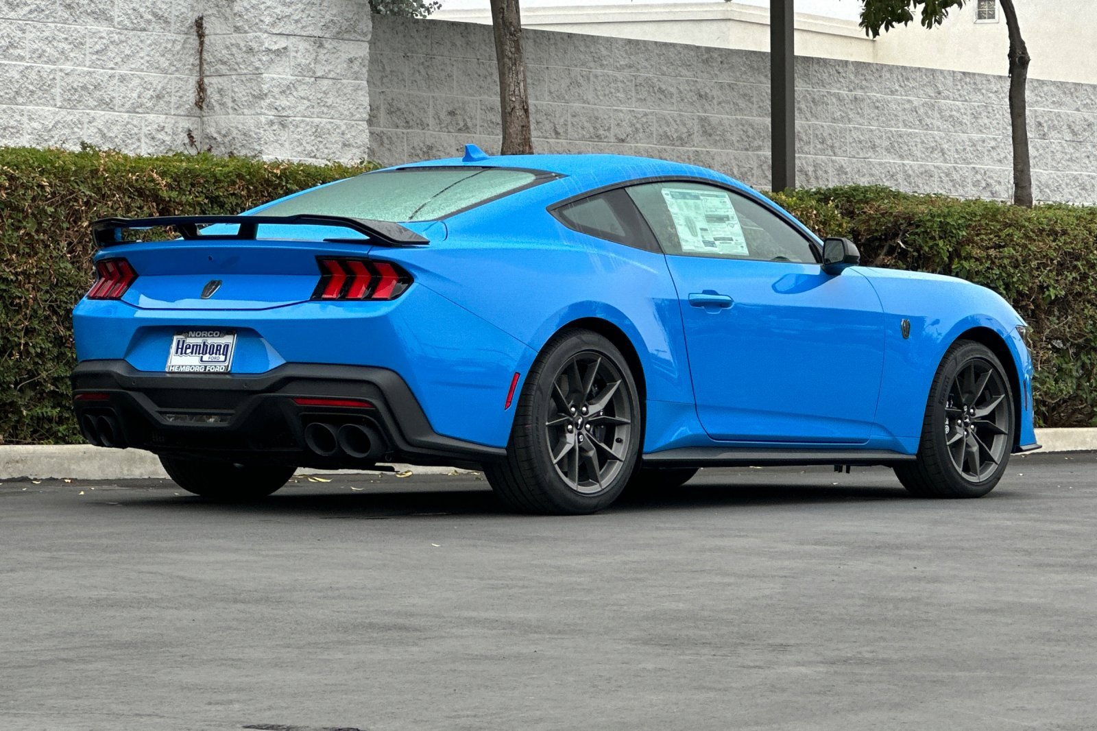 New 2025 Ford Mustang Dark Horse image 4