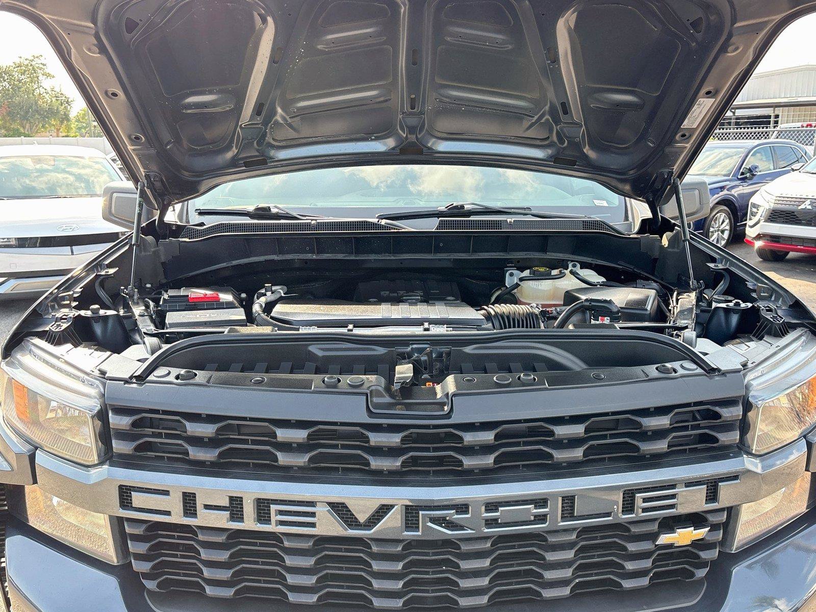 Used 2022 Chevrolet Silverado 1500 Custom AWD/4WD image 28