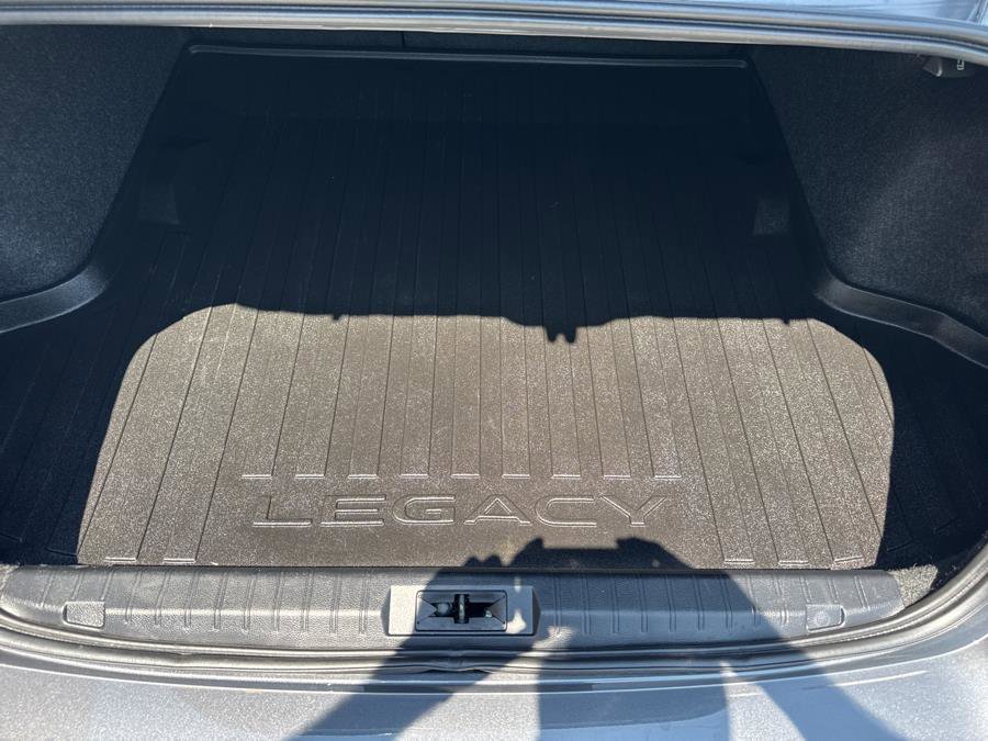 Used 2019 Subaru Legacy 2.5i Limited AWD/4WD image 31