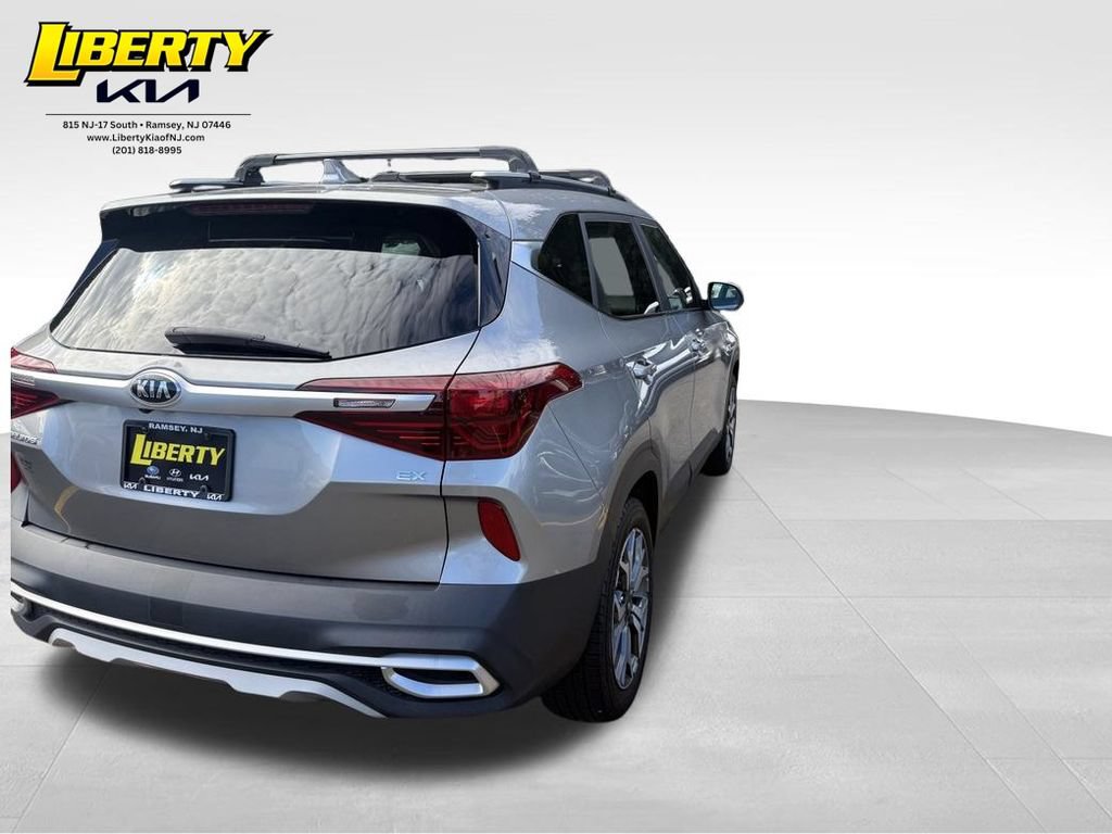 Used 2021 Kia Seltos EX AWD/4WD image 7