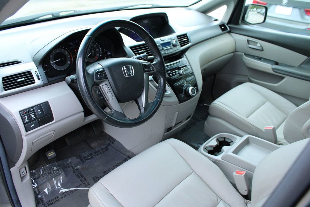 Used 2012 Honda Odyssey EX-L image 11