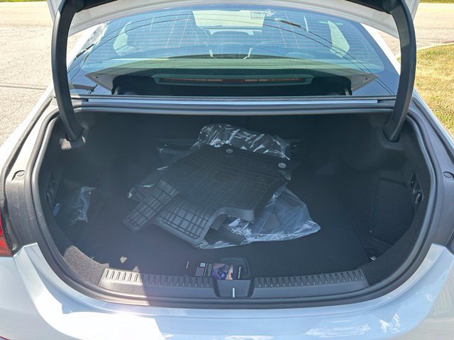 New 2026 Mercedes-Benz E 450 4MATIC Sedan image 35