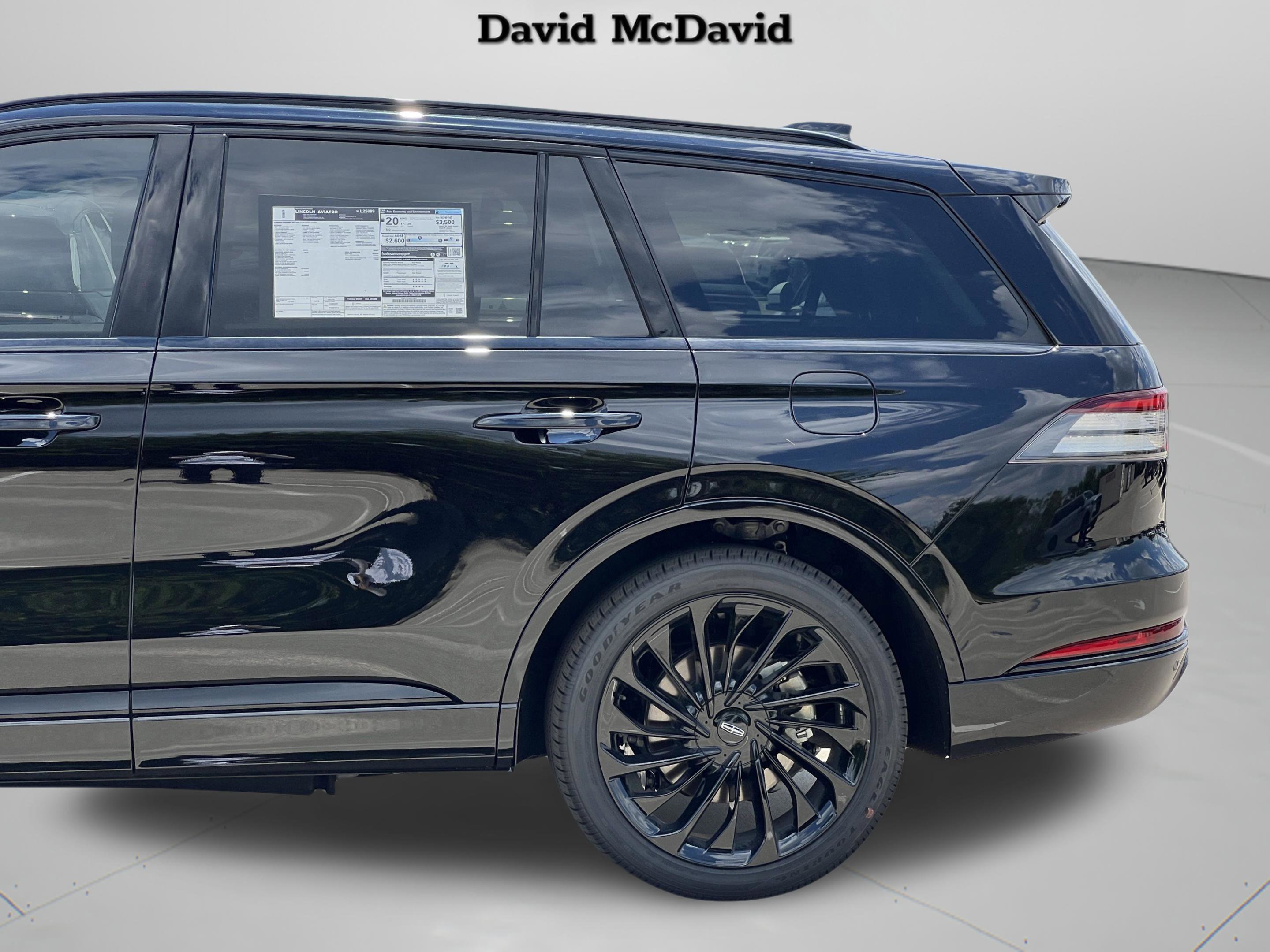 New 2025 Lincoln Aviator Reserve w/ Equipment Group 201A image 5