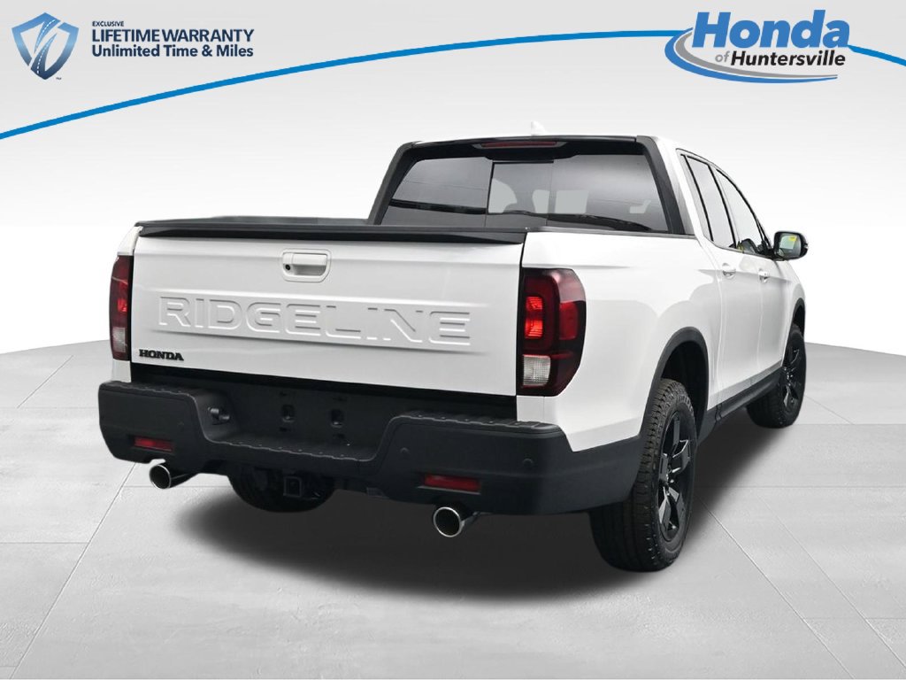 New 2026 Honda Ridgeline Black Edition image 3