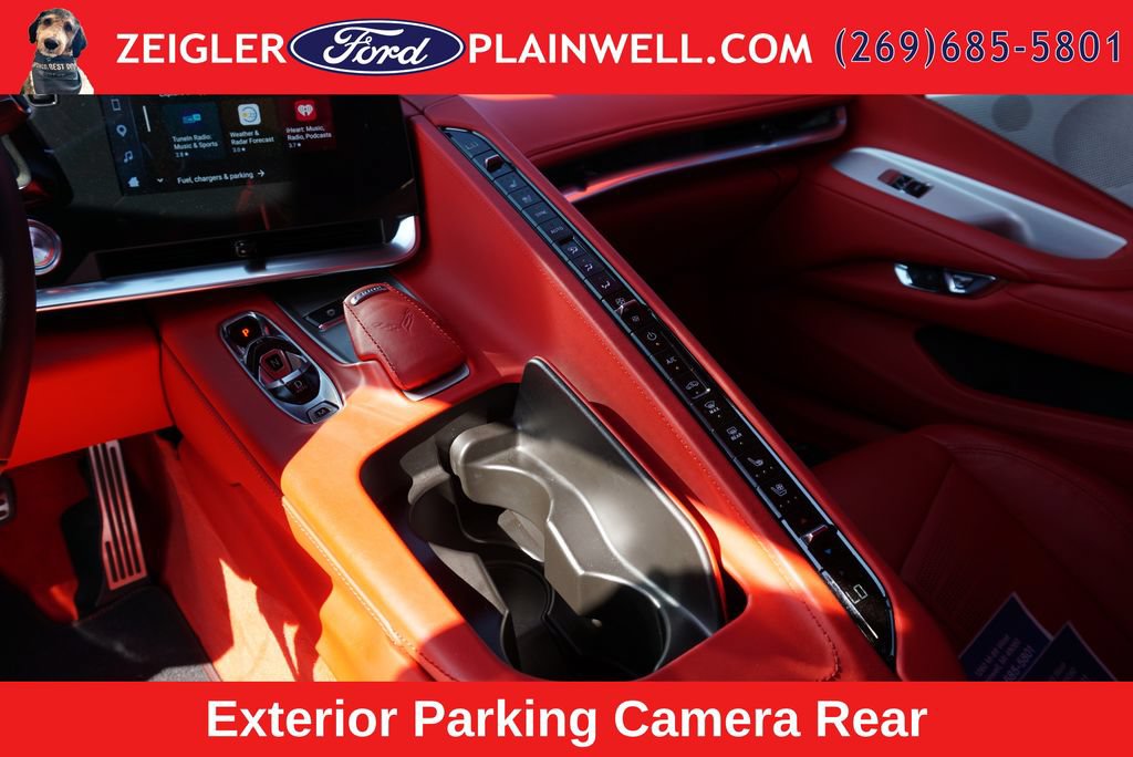 Used 2024 Chevrolet Corvette Stingray Premium Conv w/ Z51 Performance Package RWD image 17