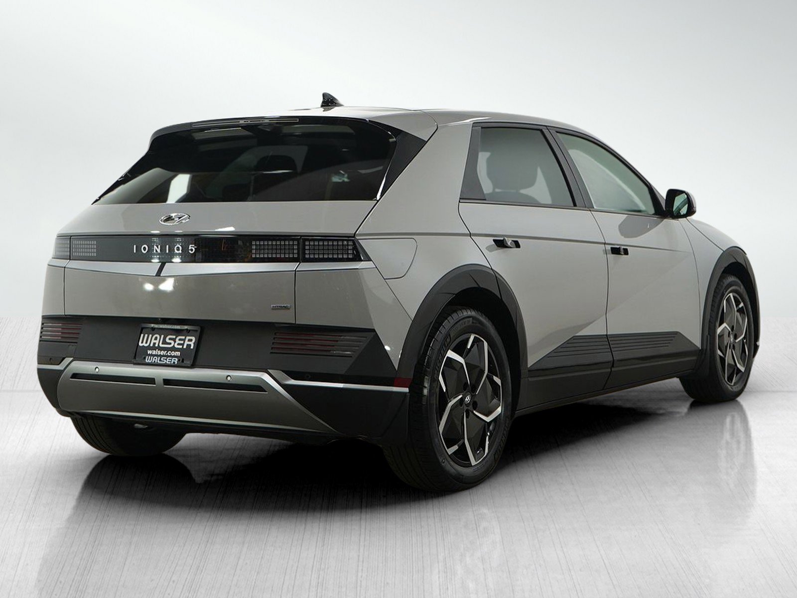 Certified 2023 Hyundai Ioniq 5 SEL image 5