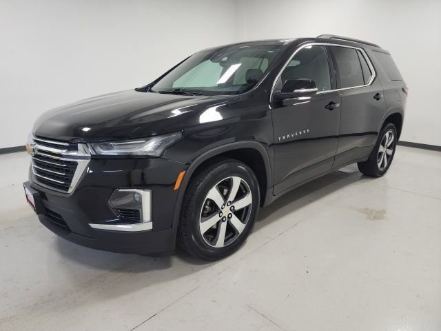 Used 2023 Chevrolet Traverse LT w/ LT Premium Package image 9