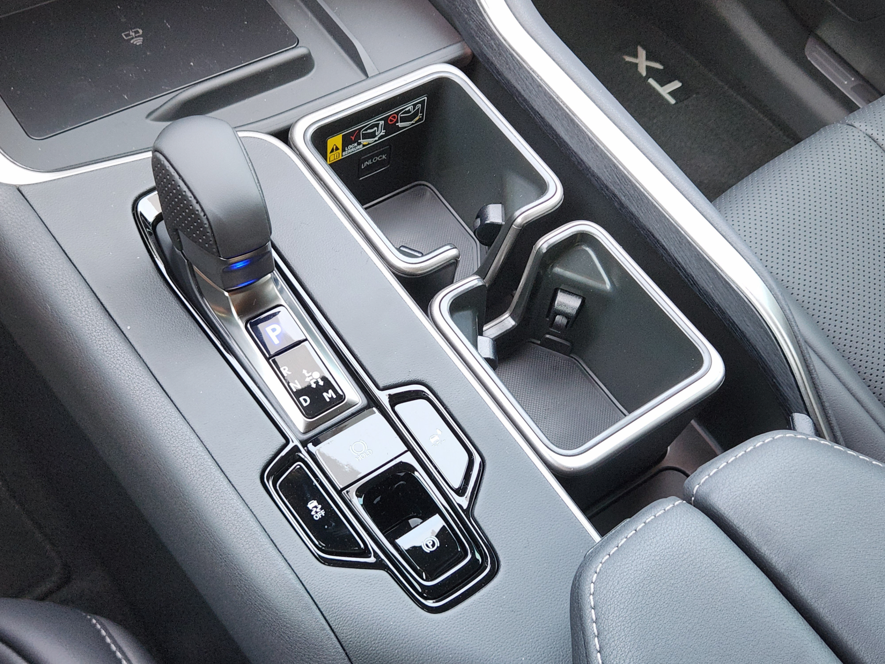 New 2026 Lexus TX 500h AWD image 12