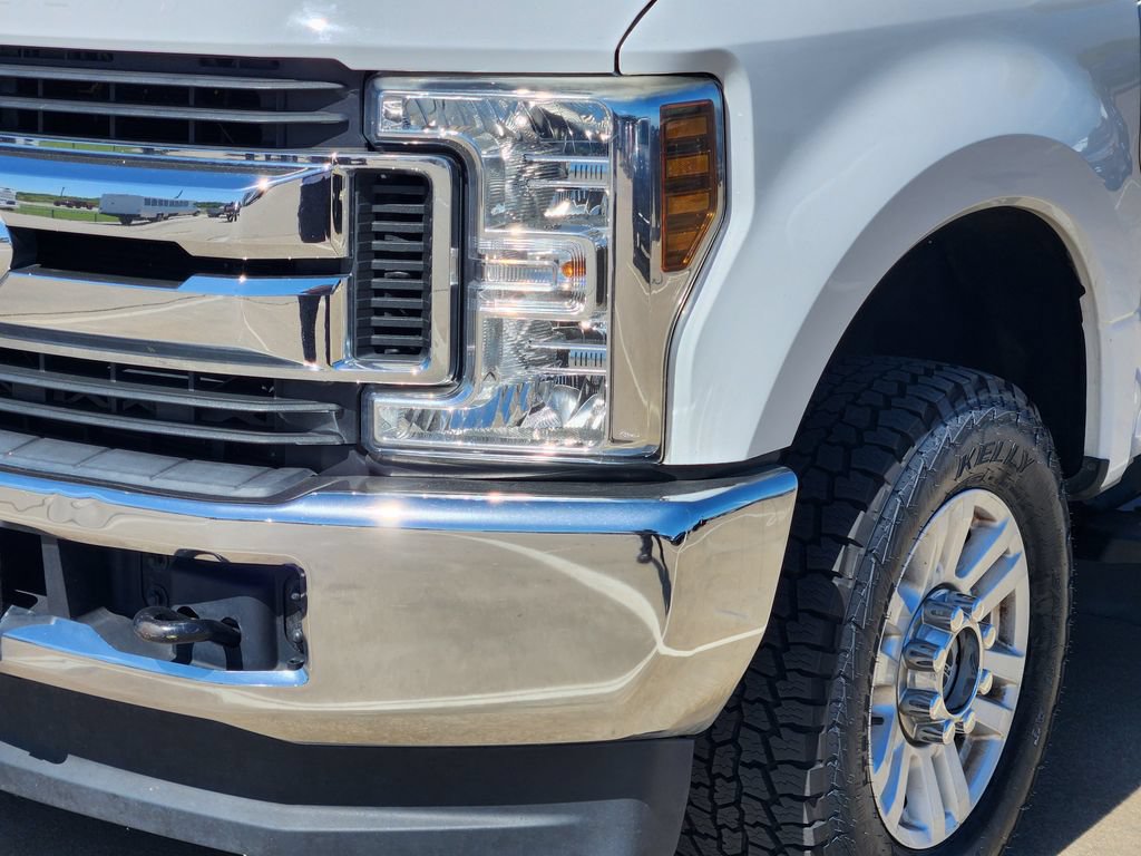 Used 2019 Ford F350 XLT AWD/4WD image 8