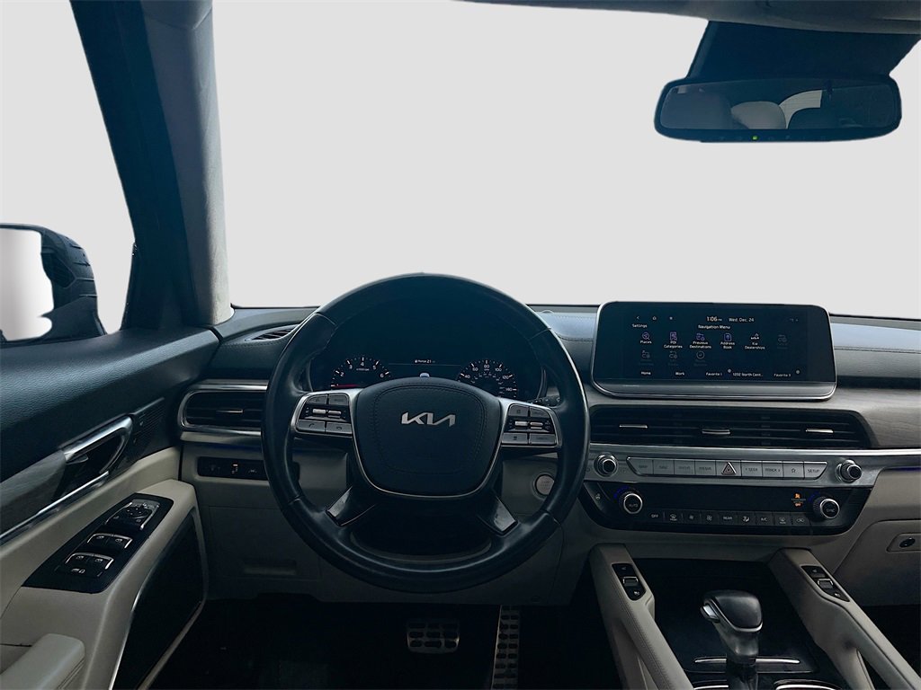 Used 2022 Kia Telluride SX w/ SX Prestige Package image 24