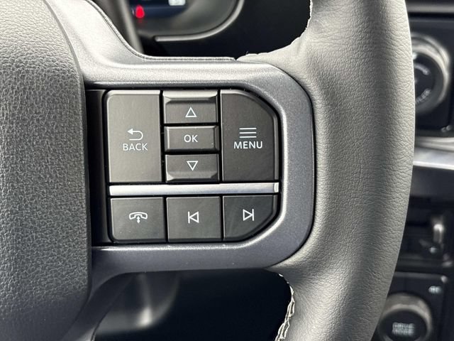 New 2026 Ford F250 Lariat w/ Black Appearance Package AWD/4WD image 27