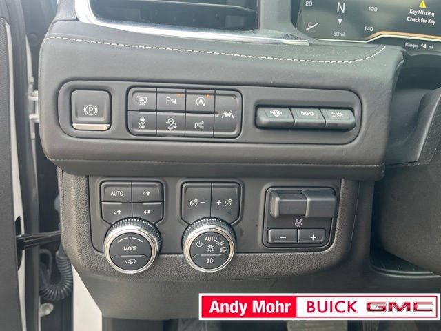 Used 2023 GMC Yukon Denali Ultimate AWD/4WD image 21