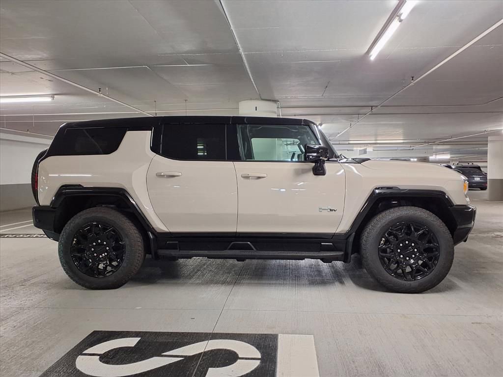New 2026 GMC Hummer EV SUV image 4