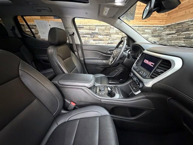 Used 2022 GMC Acadia SLT w/ Elevation Edition AWD/4WD image 17