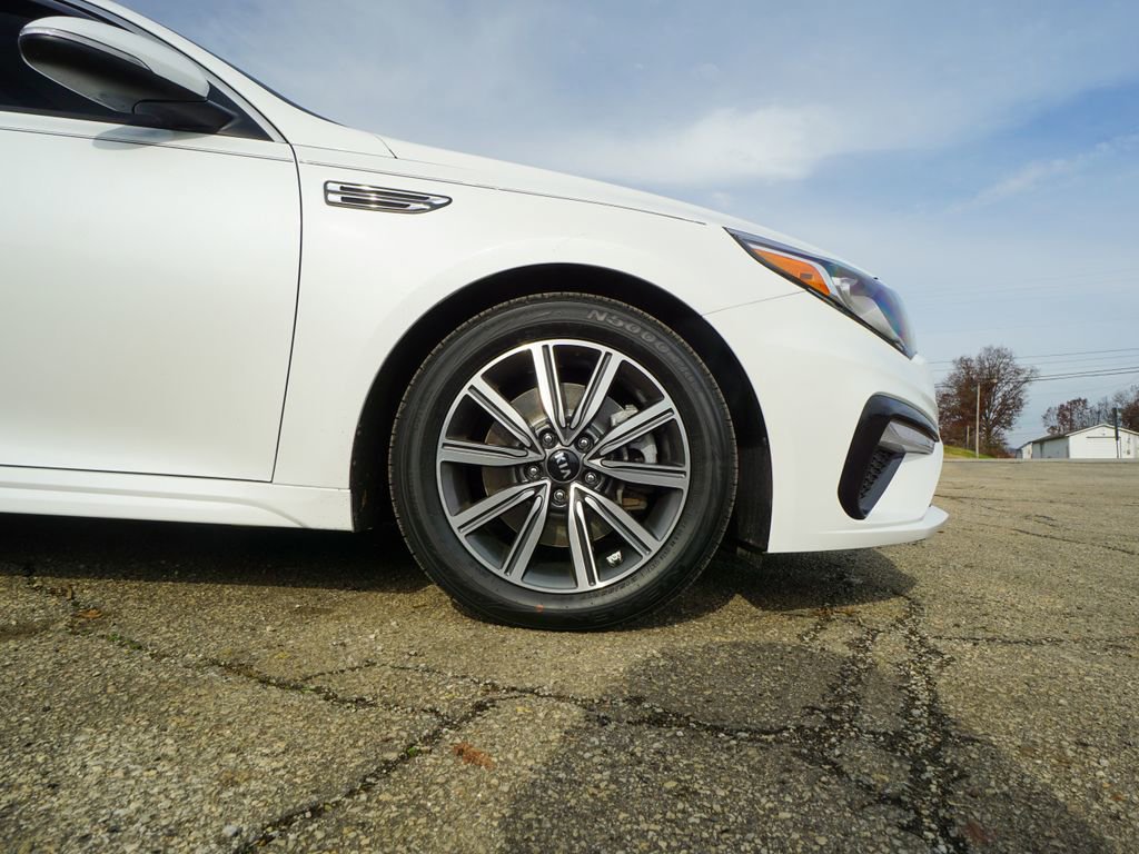 Used 2019 Kia Optima EX w/ EX Premium Package image 5