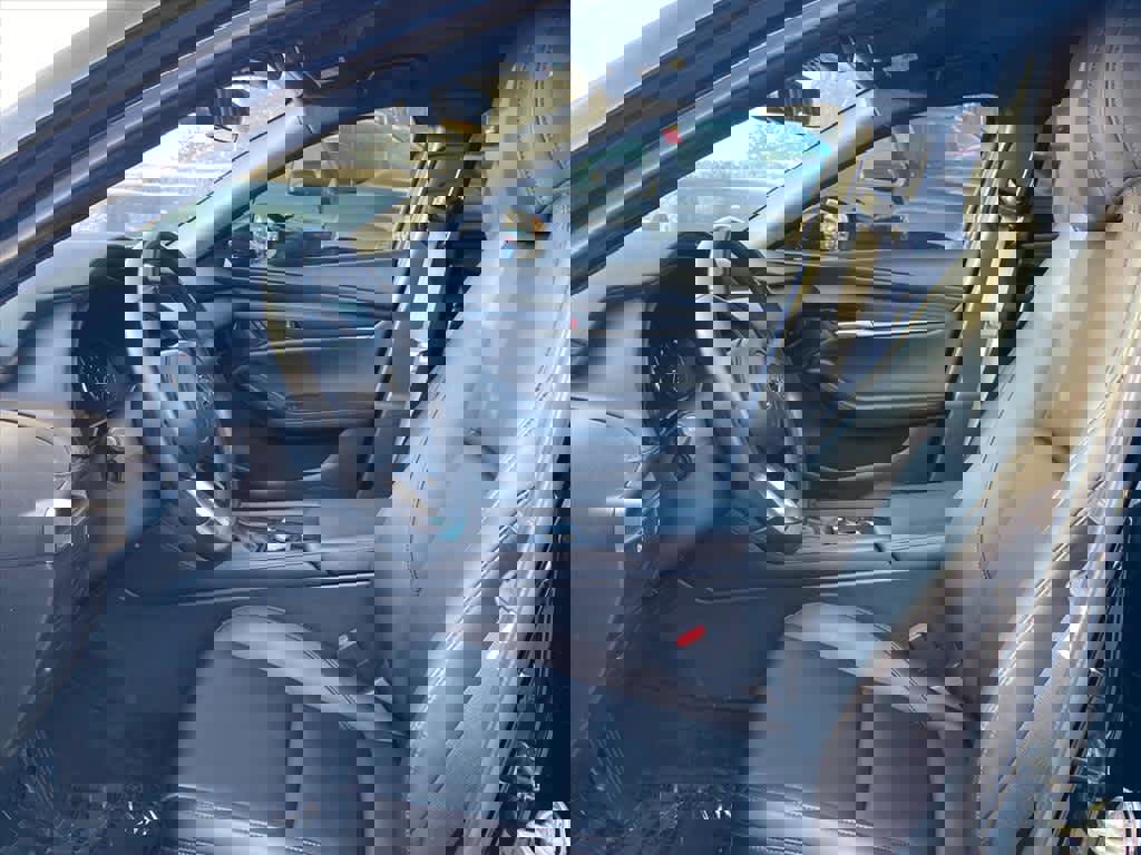 Used 2024 MAZDA MAZDA3 s image 12