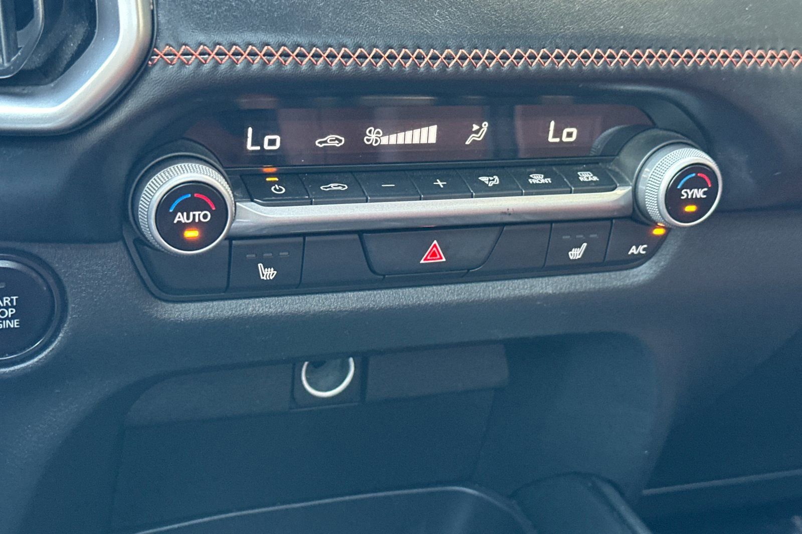 Used 2023 MAZDA CX-50 AWD 2.5 Turbo w/ Cargo Package image 27