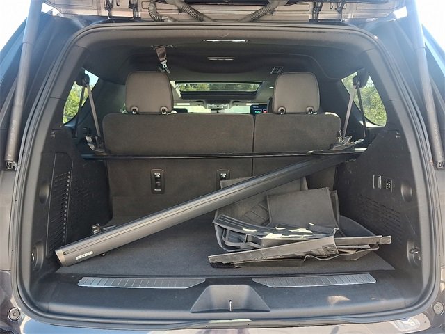 Used 2023 Chevrolet Suburban High Country image 30