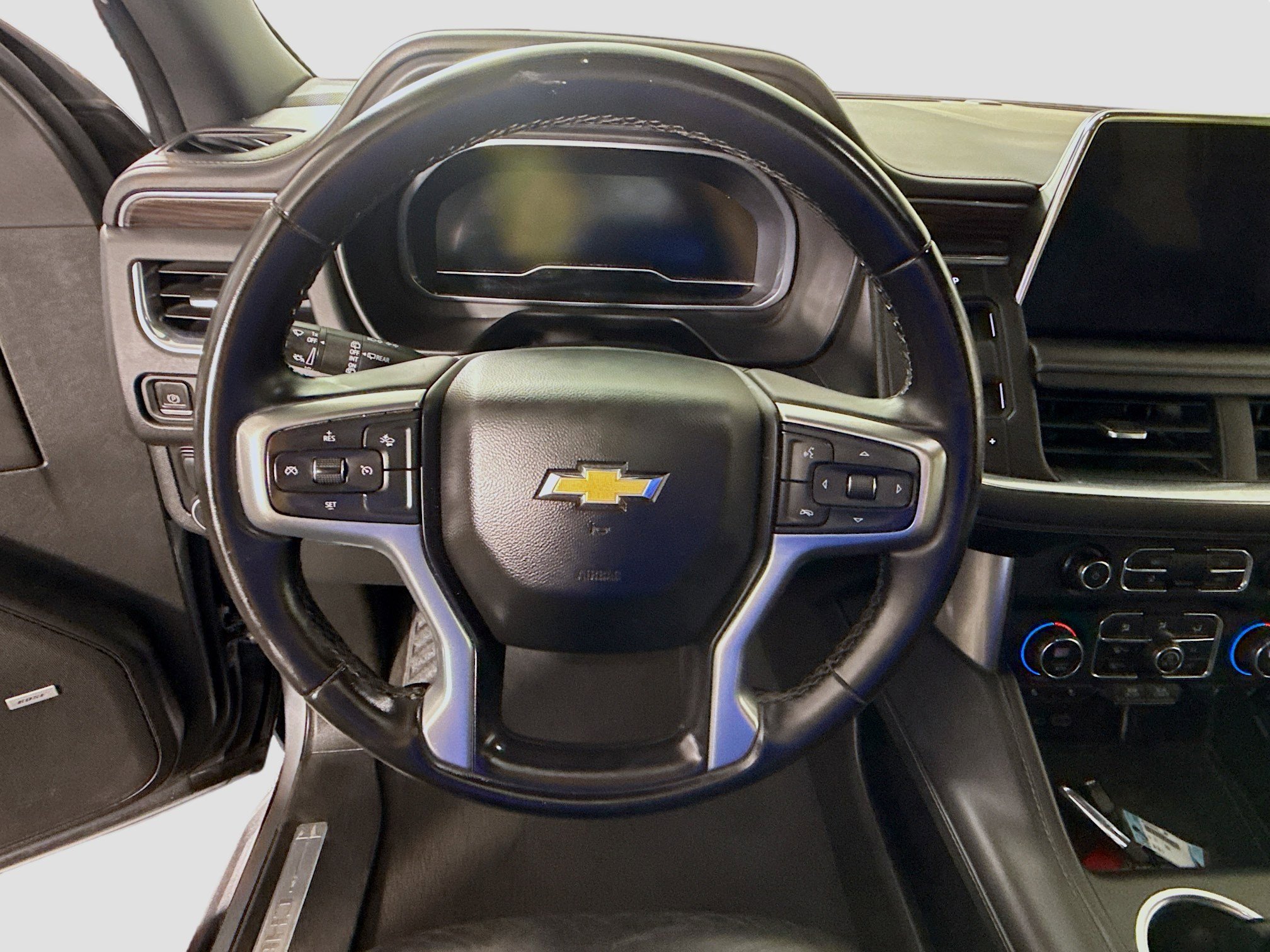 Used 2023 Chevrolet Tahoe LT RWD image 13