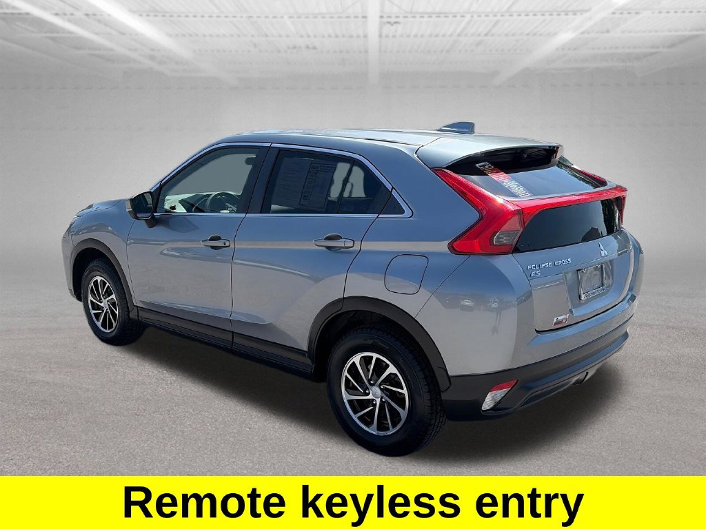 Used 2020 Mitsubishi Eclipse Cross ES AWD/4WD image 3