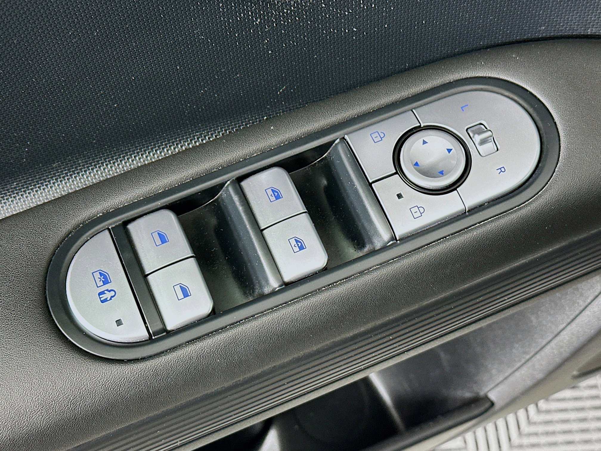 Used 2024 Hyundai Ioniq 5 SEL image 15