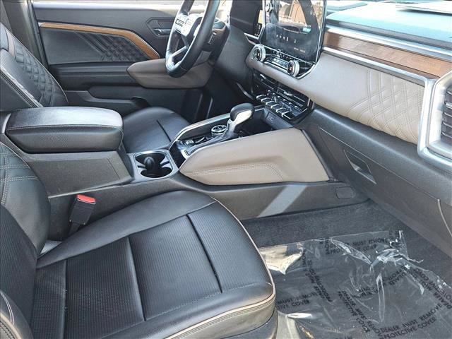 Used 2023 GMC Canyon Denali image 21