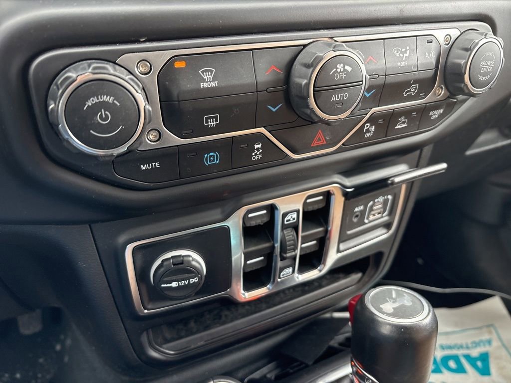 Used 2023 Jeep Wrangler Unlimited Sahara w/ Safety Group image 24