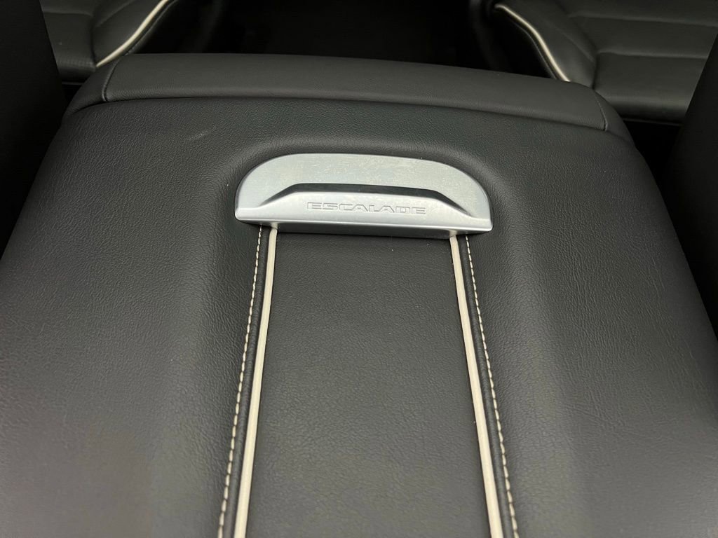 Used 2023 Cadillac Escalade Sport image 13