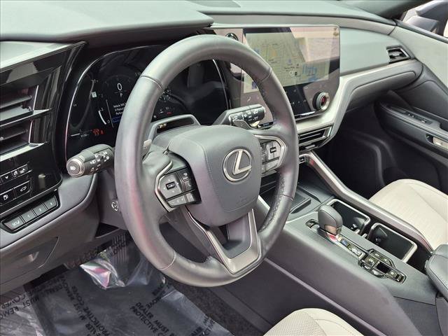 Used 2025 Lexus TX 350 AWD image 10
