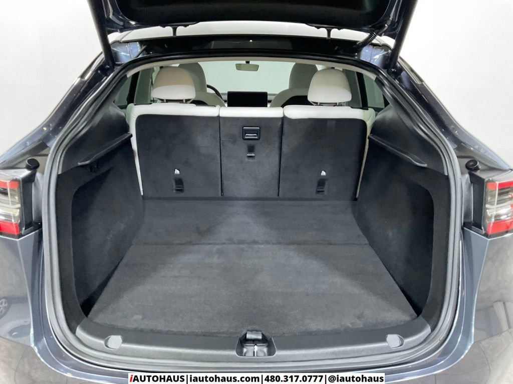 Used 2023 Tesla Model Y Long Range image 40