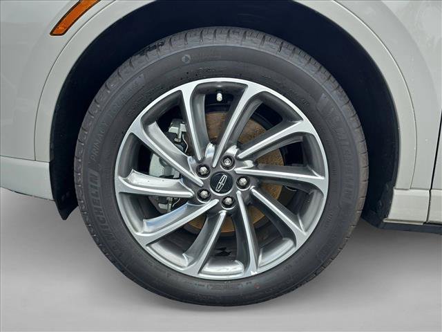 Used 2024 Lincoln Corsair Grand Touring AWD/4WD image 29