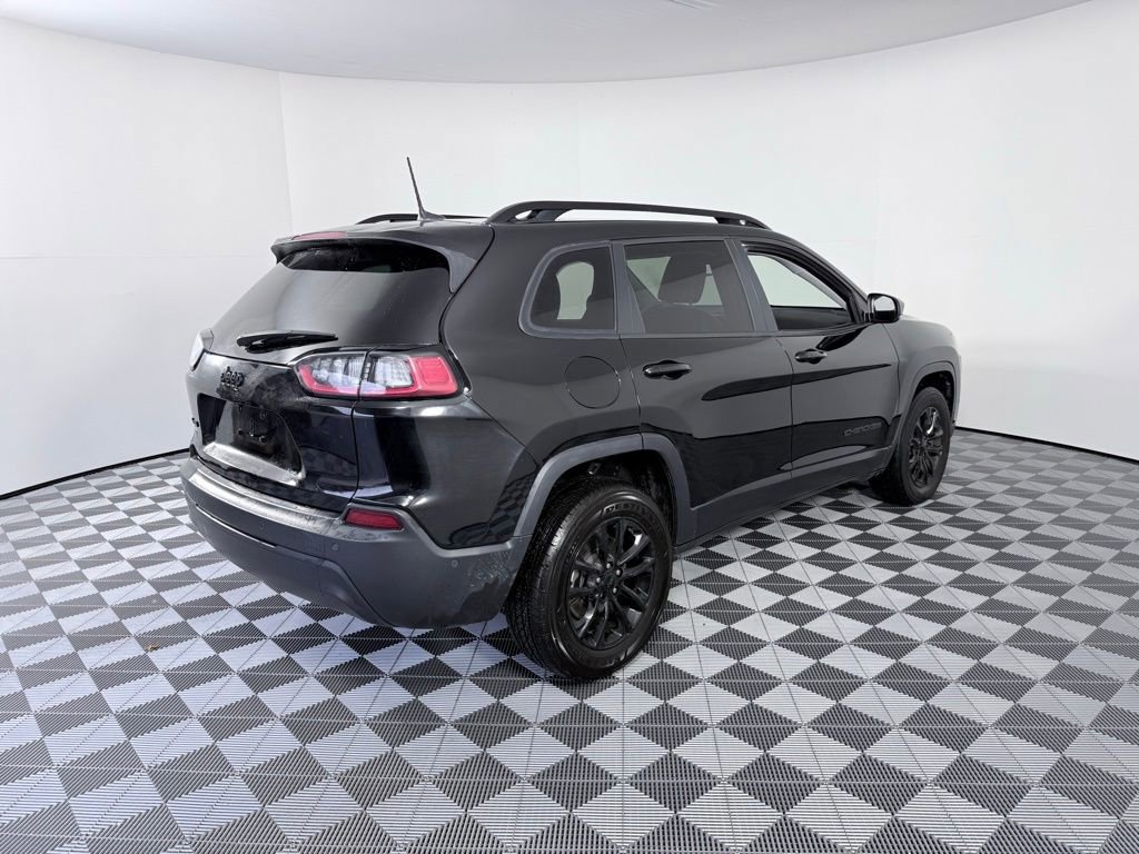 Used 2023 Jeep Cherokee Altitude Lux image 6