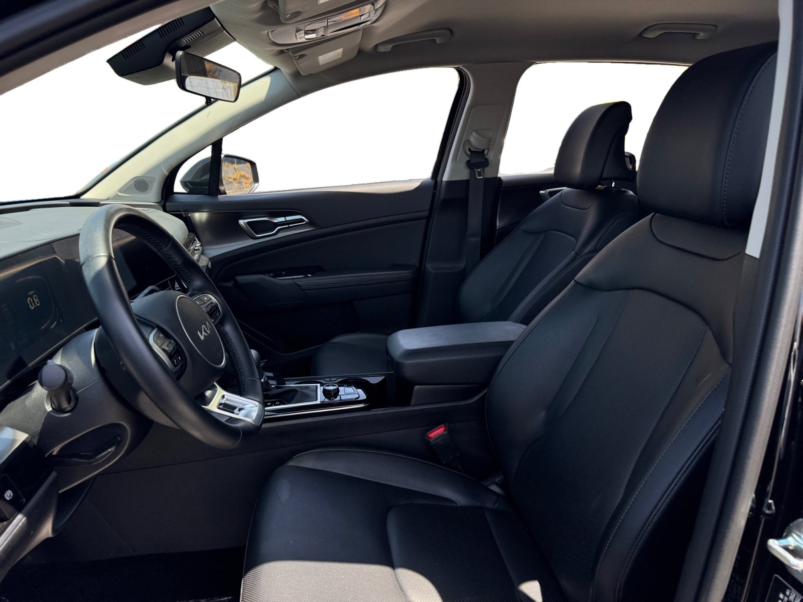 Used 2024 Kia Sportage EX FWD image 9