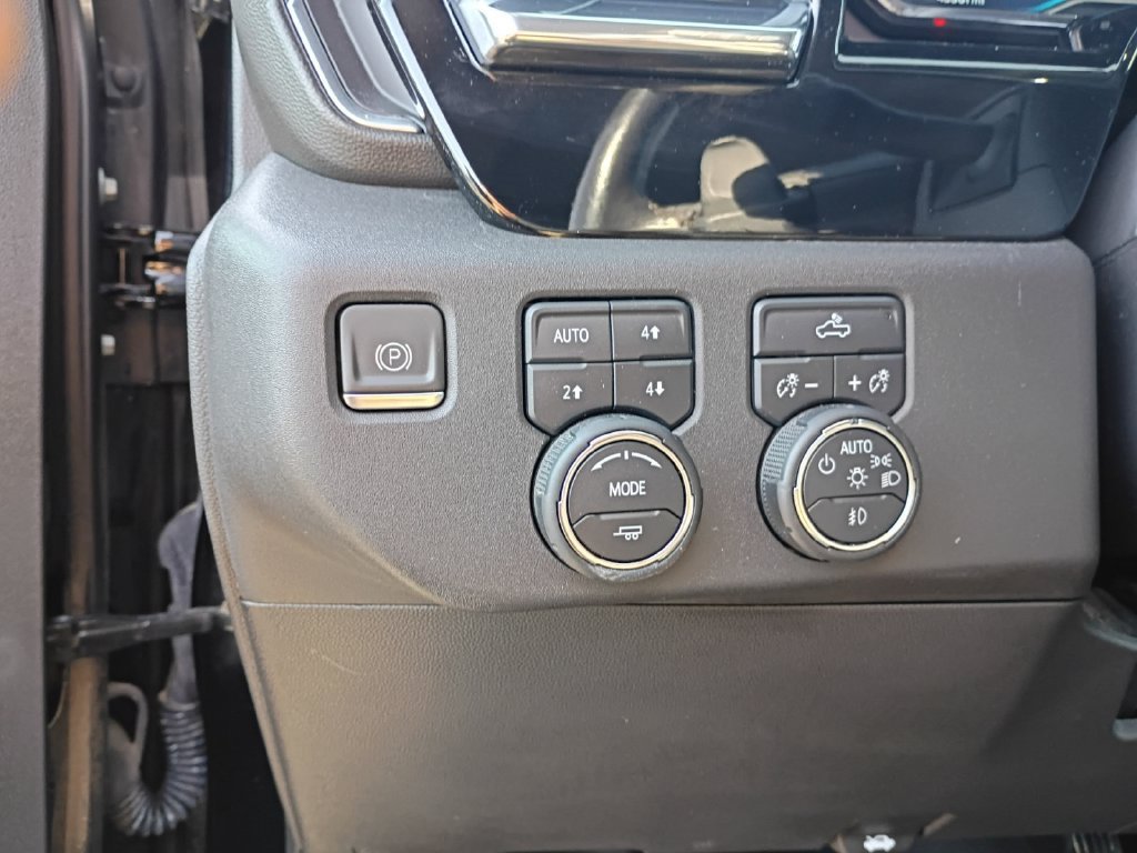Used 2023 Chevrolet Silverado 1500 LT Trail Boss w/ Protection Package AWD/4WD image 30