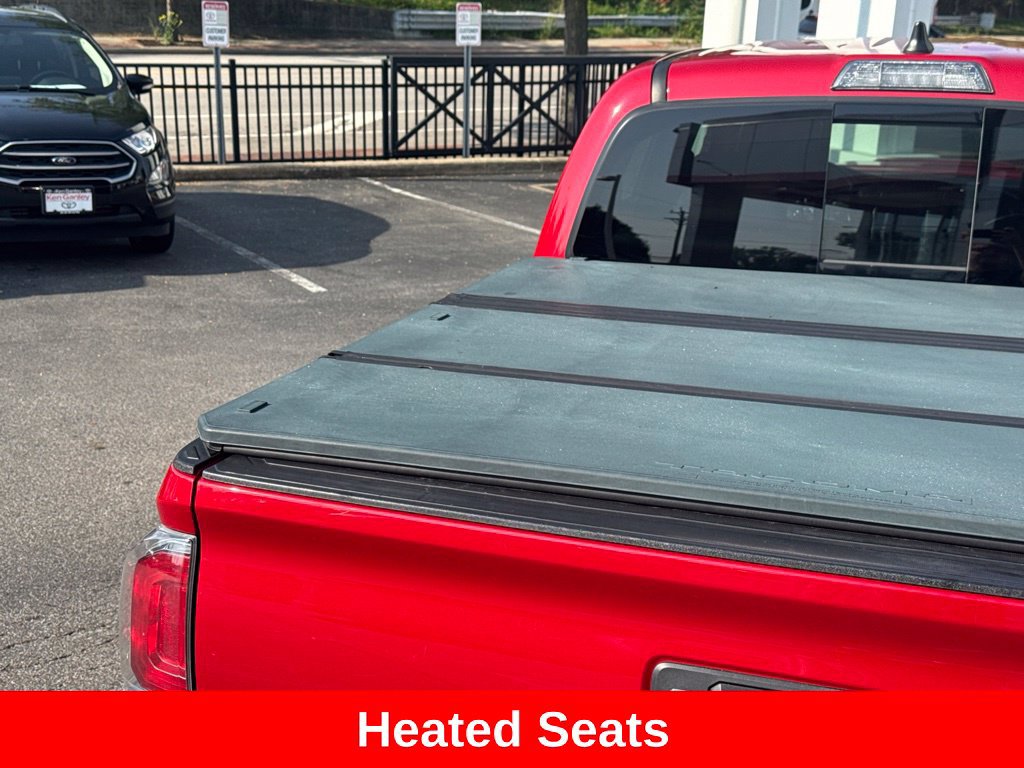 Used 2020 Toyota Tacoma TRD Sport w/ TRD Premium Sport Package AWD/4WD image 7