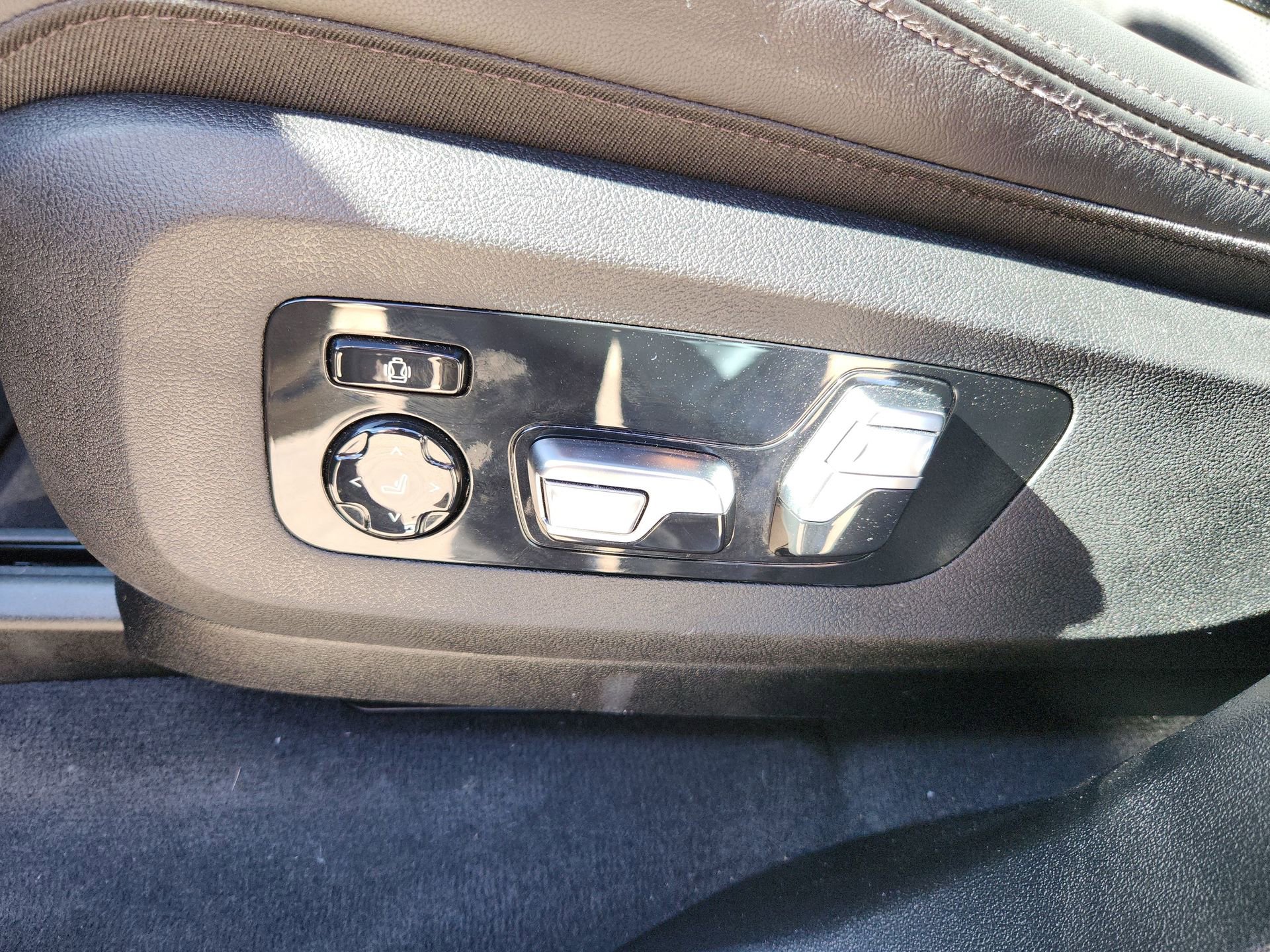 Used 2026 BMW X5 sDrive40i RWD image 17