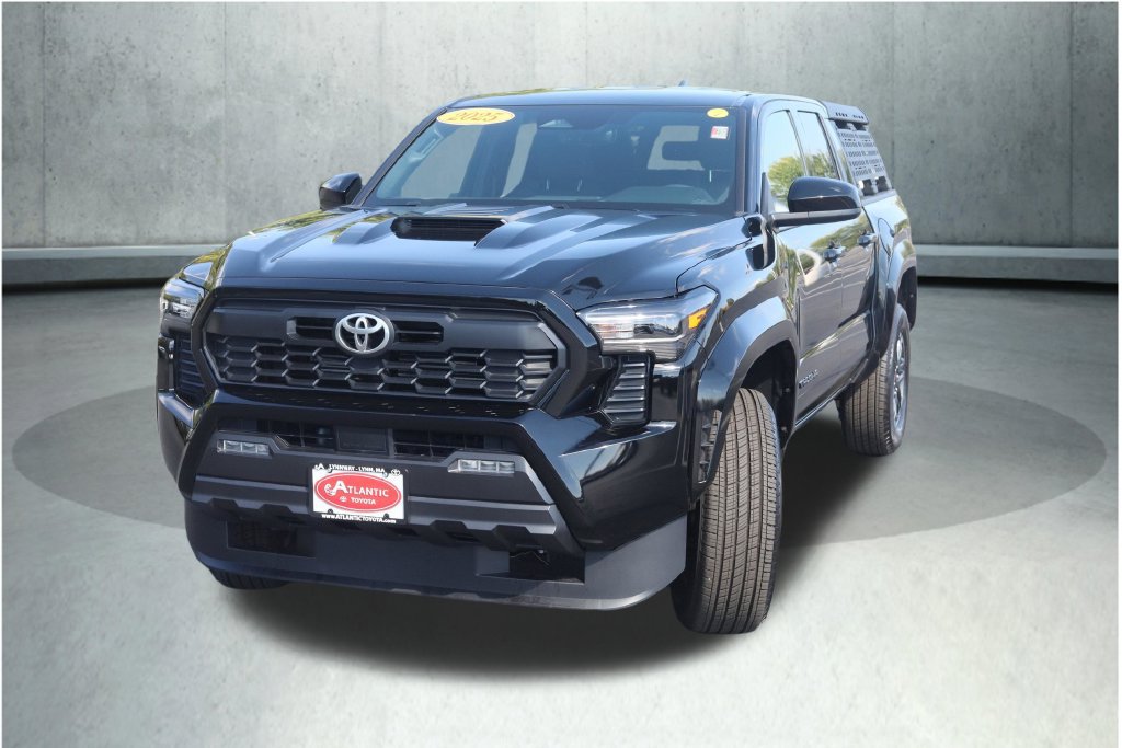 Used 2025 Toyota Tacoma TRD Sport AWD/4WD image 22