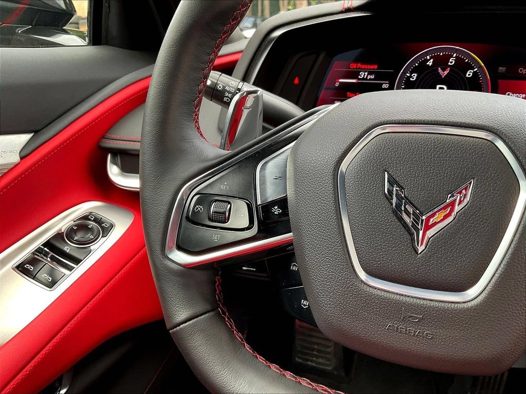Used 2024 Chevrolet Corvette Stingray Preferred Cpe w/ Z51 Performance Package RWD image 9