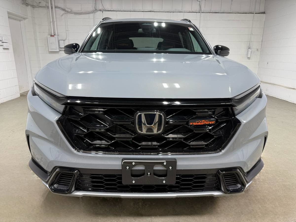 Used 2026 Honda CR-V TrailSport image 2