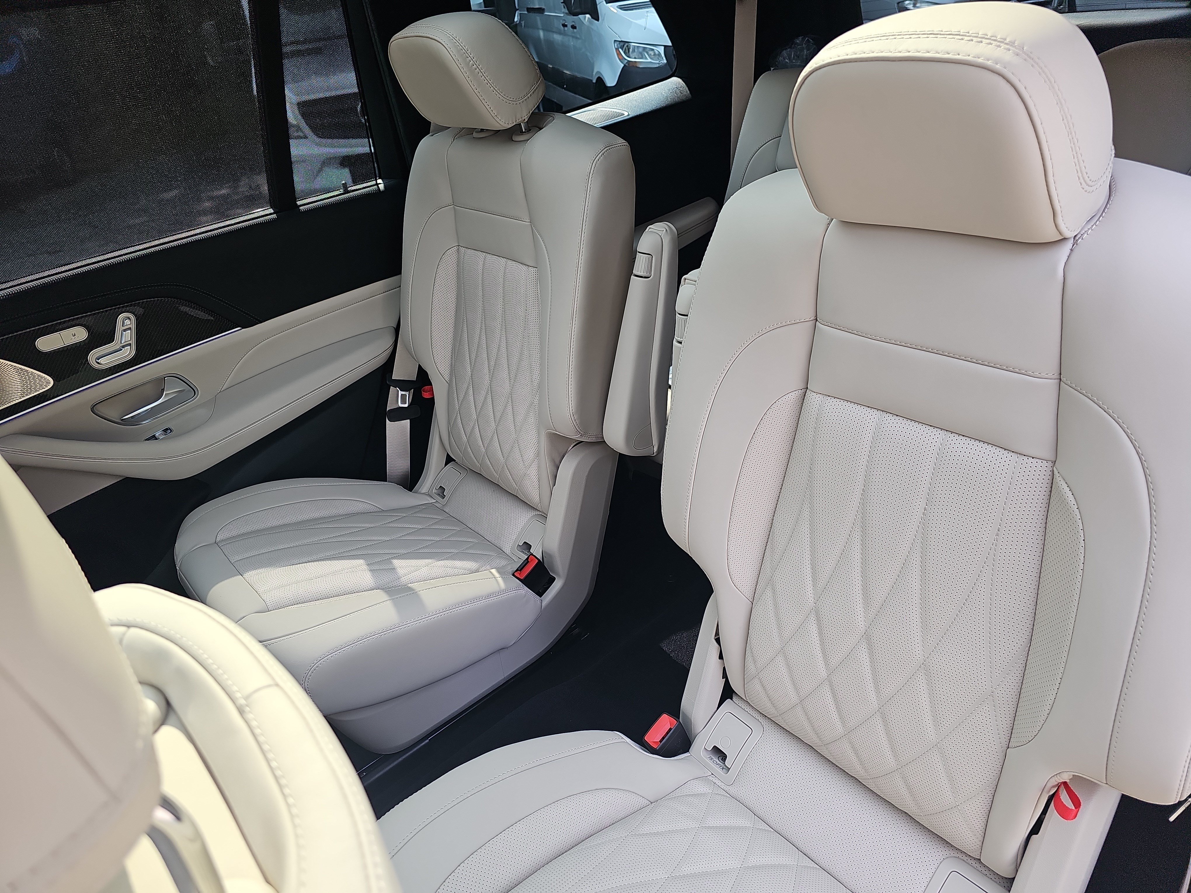 New 2026 Mercedes-Benz GLS 63 AMG 4MATIC image 16