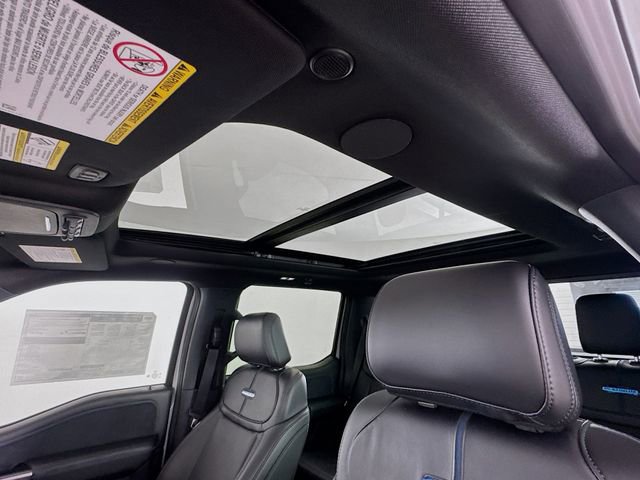 New 2025 Ford F450 Platinum w/ FX4 Off-Road Package image 23