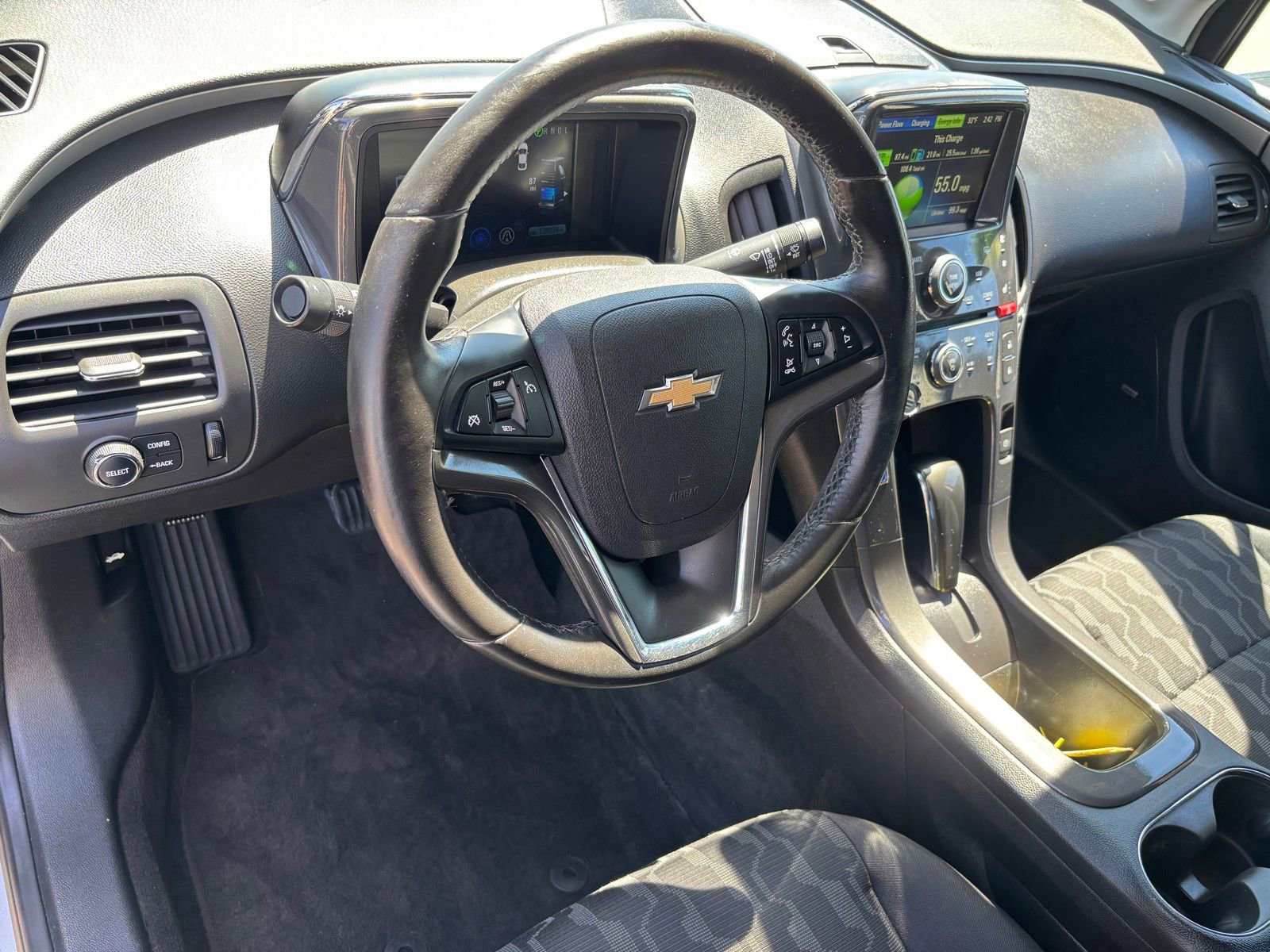 Used 2014 Chevrolet Volt FWD image 18
