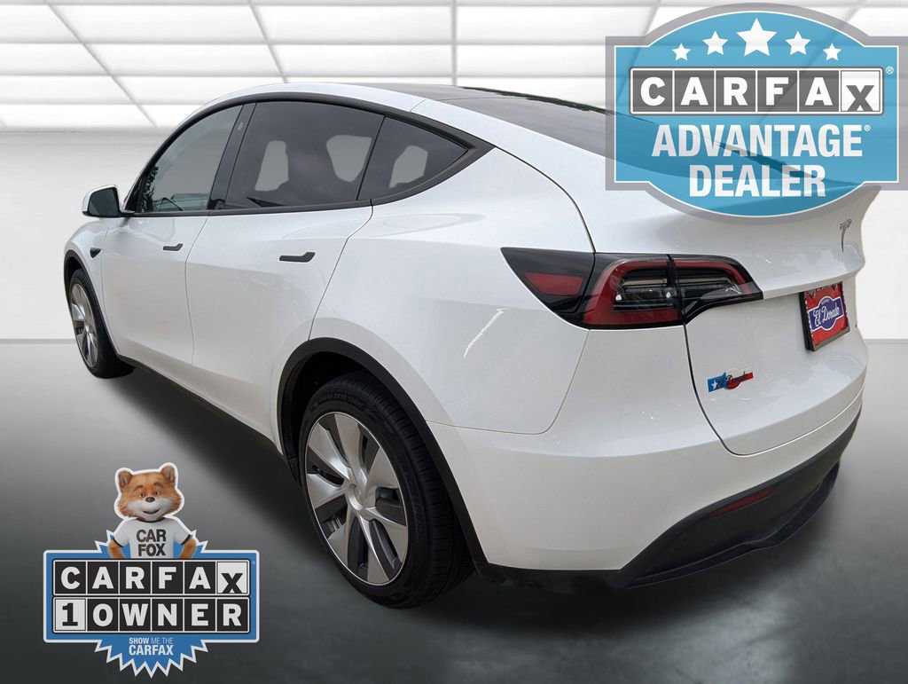 Used 2023 Tesla Model Y Performance AWD/4WD image 2