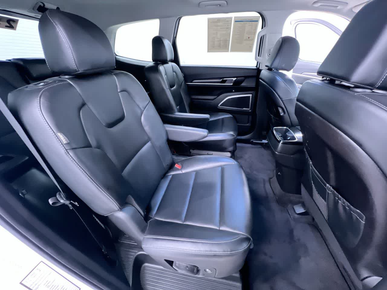 Used 2025 Kia Telluride S FWD image 40