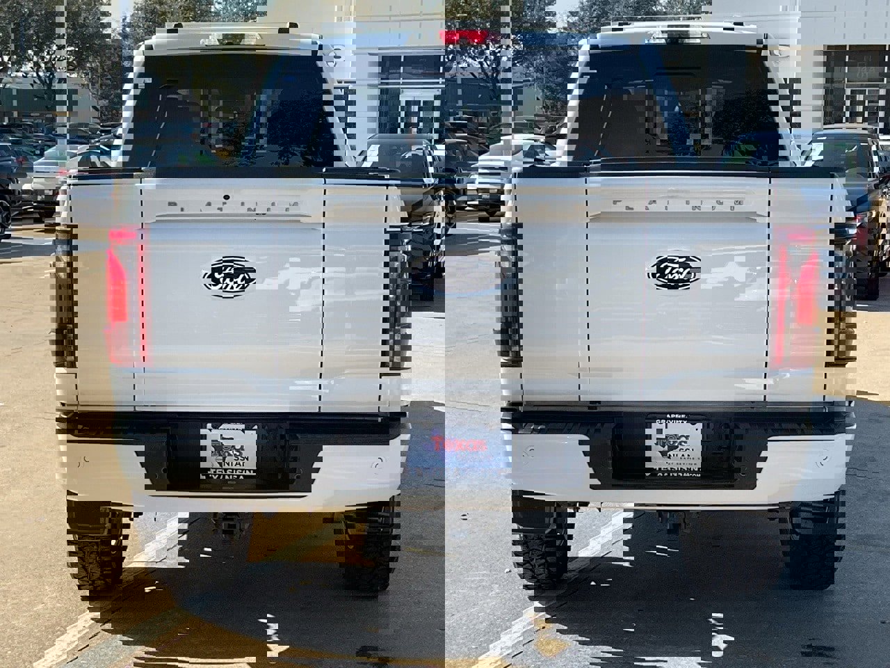 Used 2024 Ford F150 Platinum w/ Equipment Group 702A High image 6