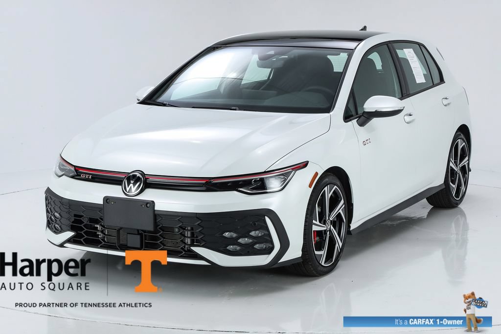 Used 2025 Volkswagen GTI SE FWD image 39