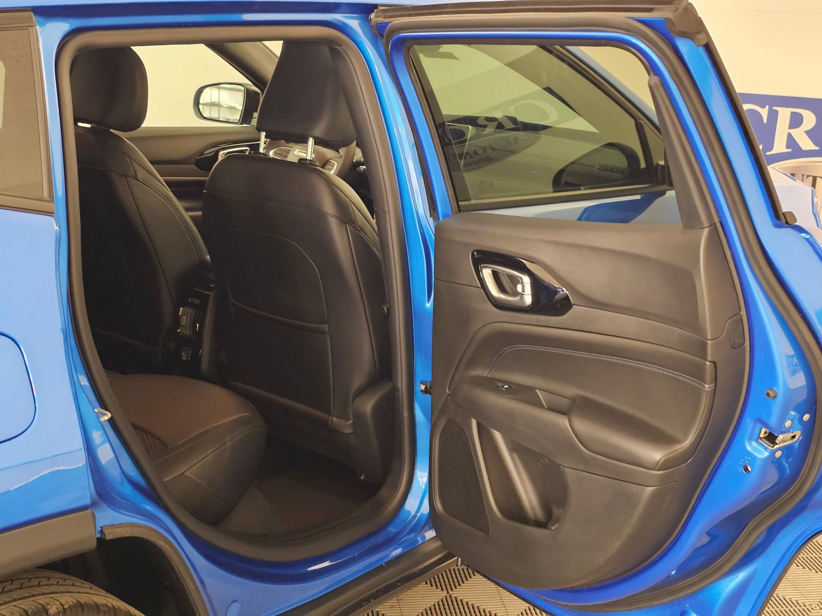 New 2026 Jeep Compass Latitude AWD/4WD image 21
